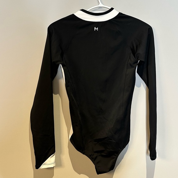 Makara Wear Surfsuit - Picture 10 of 10